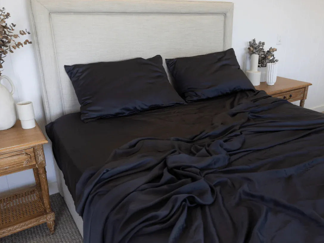 Muscle Relief Easy-Make Luxury Bed Sheet Set